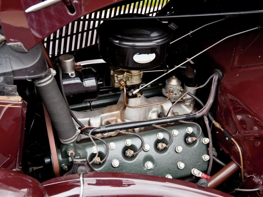  Ford V8 Club Cabriolet 1936 года  (фото 5 из 15)